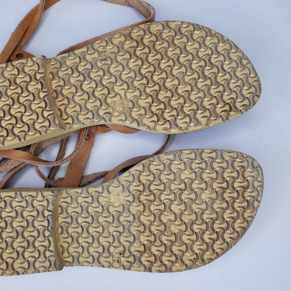 B&B Greek Gladiator Tan Leather Strappy Sandals - Picture 6 of 8